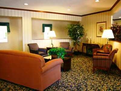 Hampton 3*