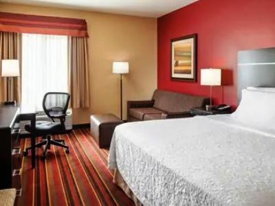 Hampton 3* Loveland
