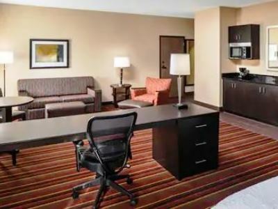 Hotel Hampton 3*