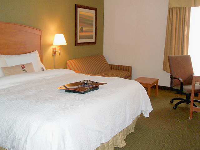 Hampton 3*